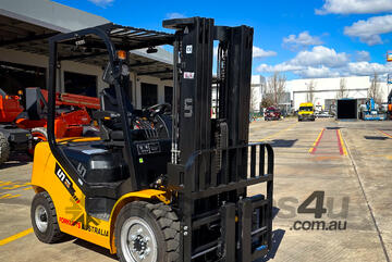 UN 2.0T 2024 LPG Forklift - Fuel Efficient Low Maintenance -  