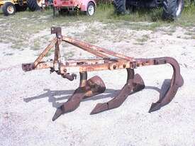 Massey Ferguson 3 furrow plough - picture0' - Click to enlarge