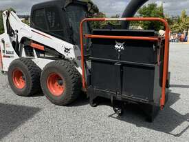 Bobcat Woodchipper Attachment - ONLY 22 HOURS - picture2' - Click to enlarge