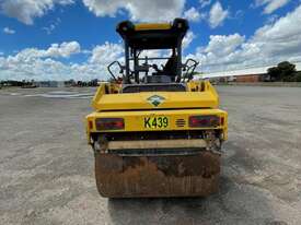 2017 DYNAPAC CC2200 TWIN DRUM ROLLER U4148 - picture1' - Click to enlarge