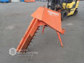 TRENCHMASTER 150 TRENCHING ATTACHMENT TO SUIT TRACTOR - picture1' - Click to enlarge