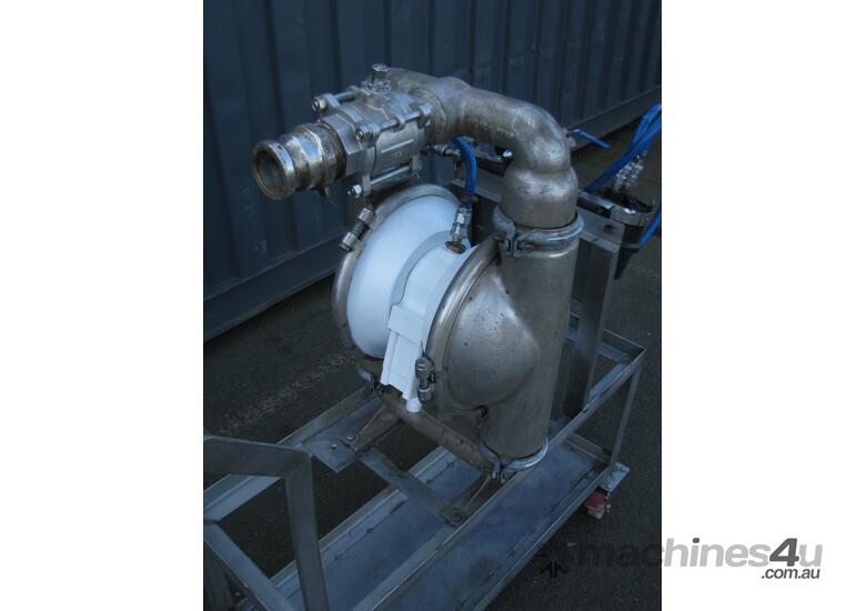 caption Stainless Steel 316 Air Operated Diaphragm Pump - Wilden M8