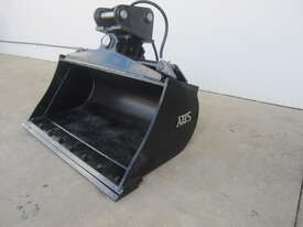Yanmar 5-6 Tonne Tilting Mud Bucket | 1200mm | Australia Wide Delivery | 12 Month Warranty - picture1' - Click to enlarge