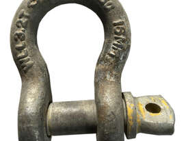 Bow D Shackle 3.2 ton 15mm Lifting Chain Rigging Equipment - picture0' - Click to enlarge