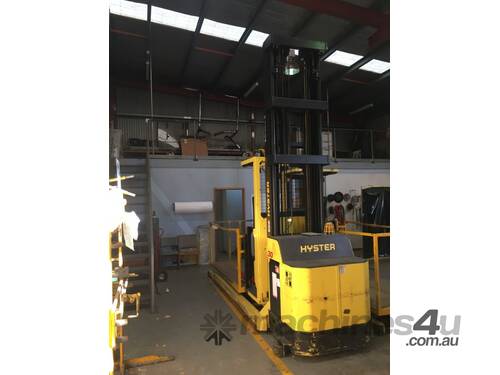 Hyster Battery  Electric Order Picker