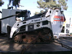 bobcat mini stand behing loader deisel , - picture0' - Click to enlarge