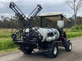 Toro Multipro 5800 Boom Spray Sprayer - picture2' - Click to enlarge