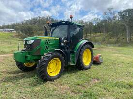 John Deere 2015 6105R - picture0' - Click to enlarge