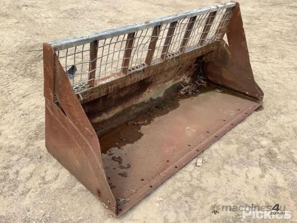 Used Trenching Bucket to Suit Skid Steer 1820MM Width Center to Center