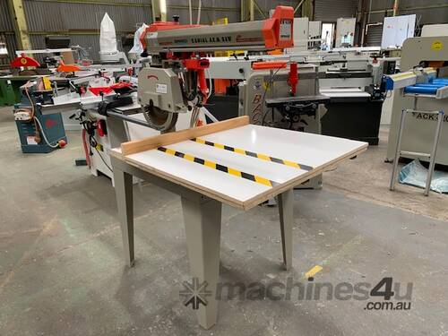 Omga 450 mm Radial Arm Saw