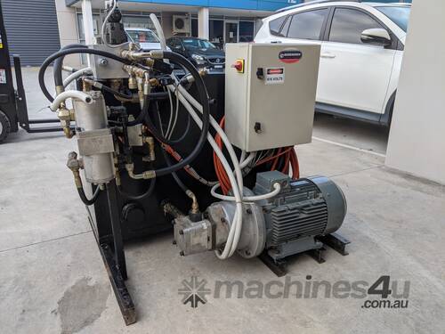 Hydraulic Pump with 960litre Tank (415 volt) 3 phase