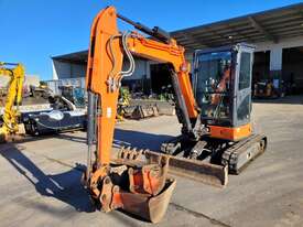 2017 HITACHI ZX38U 4t EXCAVATOR WITH FULL A/C CAB, HITCH AND BUCKETS  - picture1' - Click to enlarge