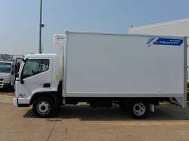 2022 HYUNDAI EX6 MWB - Pantech trucks - Freezer - picture0' - Click to enlarge