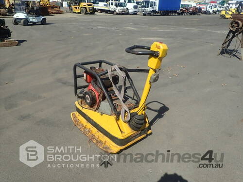 1998 WACKER DPU4045 DIESEL PLATE COMPACTOR