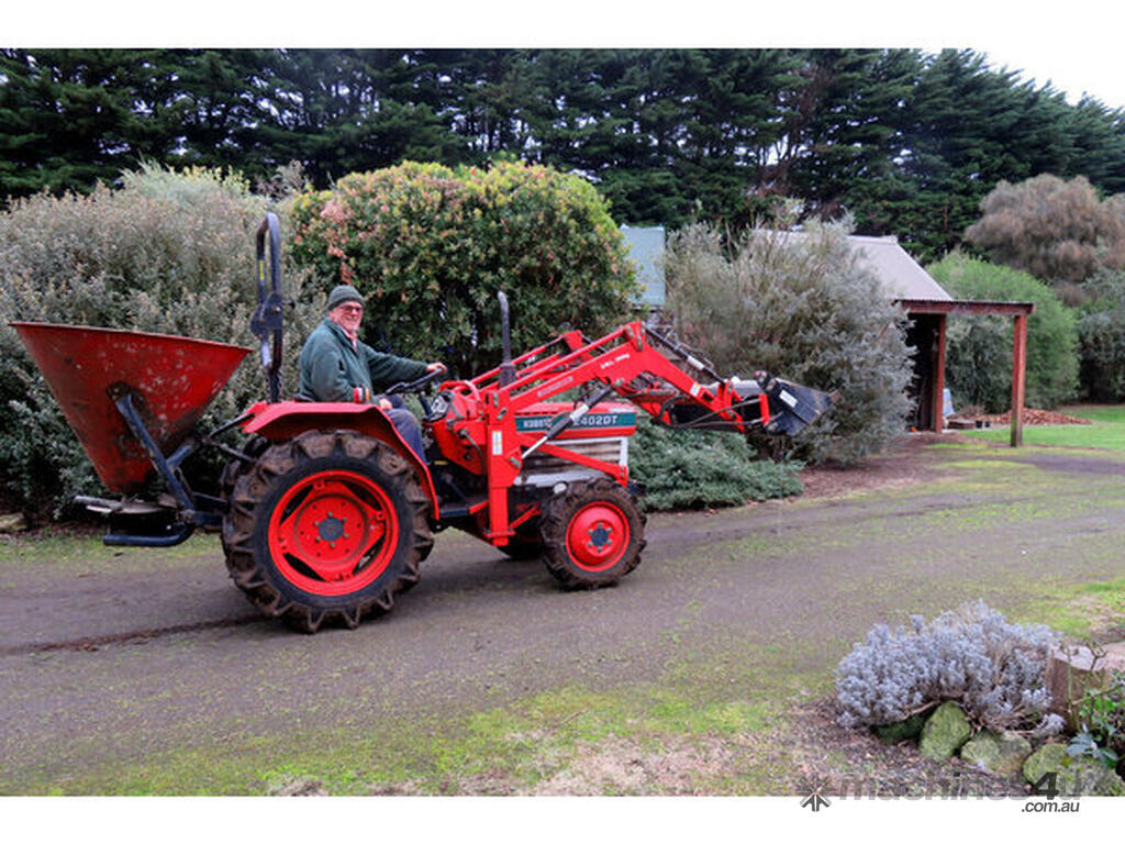 Used Kubota L2402dt Tractors In Thomastown Vic