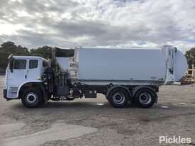 2015 Iveco ACCO - picture1' - Click to enlarge
