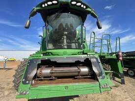 2017 John Deere S670 + 640D Combines - picture1' - Click to enlarge