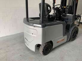 TCM 3t Electric Forklift - picture0' - Click to enlarge