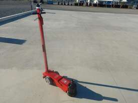Unused Hydraulic 2 Stage Jack - picture0' - Click to enlarge
