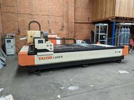 TAYOR 3015 1.5kW IPG Fiber Laser Cutting CNC Machine 3000 x 1500 - picture0' - Click to enlarge