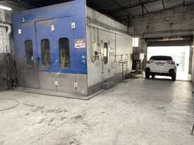 SPRAY PAINTING BOOTH - picture0' - Click to enlarge