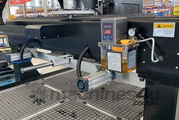 CNC 2040 ATC (AUTOMATIC TOOL CHANGER) ROUTER MACHINE