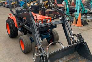 Kubota B7100HST 4WD Tractor with Loader Perfect for Farming & Landscaping!