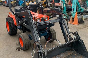 Kubota B7100HST 4WD Tractor with Loader Perfect for Farming & Landscaping!