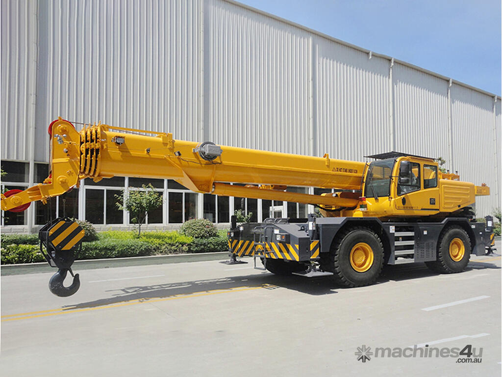 New 2022 Xcmg 2022 Xcmg 70t Rough Terrain Crane Xcr70 For Sale Rough