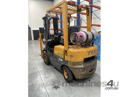 TCM 1.5T Gas Forklift