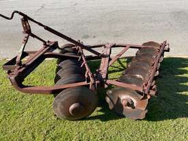 Disc Cultivator Ferguson 14 plate 3PL Grease bearings - picture2' - Click to enlarge