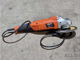 Black and Decker WP1500K-XE Grinder - picture0' - Click to enlarge