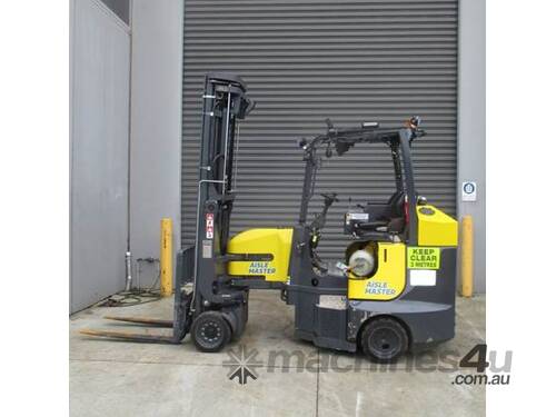 2t Aislemaster Articulated Forklift