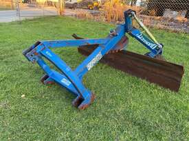 Grader Blade Barrett 6ft with level wheel 3PL - picture1' - Click to enlarge