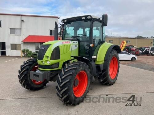 Used 2010 Claas Arion 510 Tractor