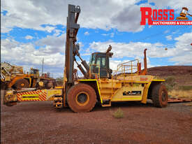 HYSTER CASCADE TYRE HANDLER - picture0' - Click to enlarge