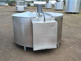 1810lt STAINLESS STEEL TANK, MILK VAT - picture2' - Click to enlarge