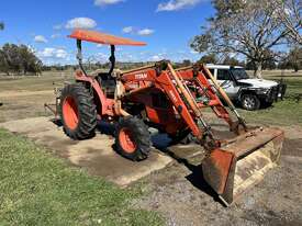 KUBOTA MX5600 TRACTOR - picture11' - Click to enlarge