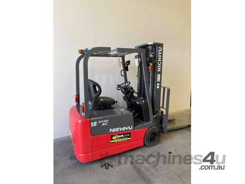 Nichiyu Electric forklift container mast