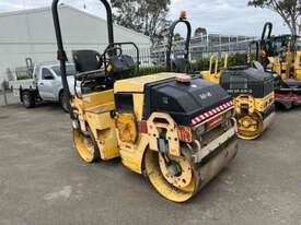 Dynapac CC102 Roller - picture1' - Click to enlarge