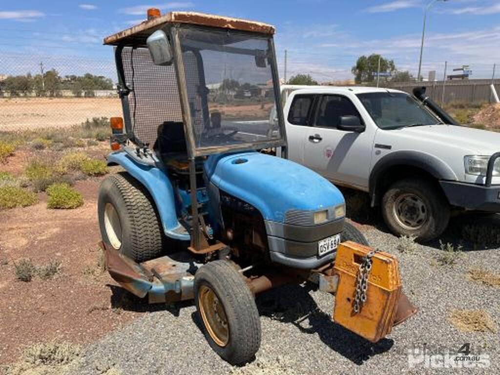 Used 1998 ford new holland L555 DELUXE Tractors in , Listed on Machines4u