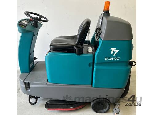 Tennant T7 rider scrubber with Ecoflex 