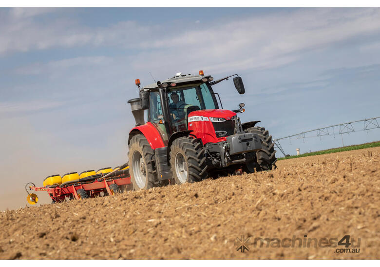 caption MF 7700 S Series Tractors 7719 S