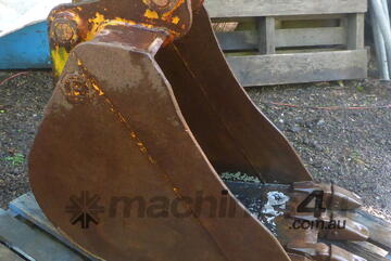 4-9 ton (50mm pin) 600mm GP Digging & Trenching Bucket Excavator