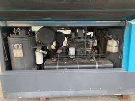 400 CFM Airman Compressor - picture1' - Click to enlarge