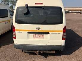 Toyota Hiace - picture2' - Click to enlarge