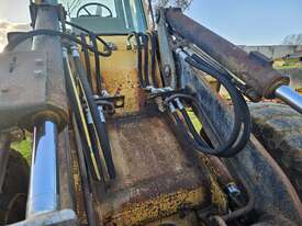 Caterpillar IT14B Wheel Loader - picture1' - Click to enlarge