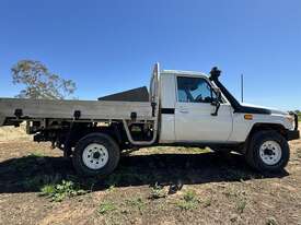 2011 TOYOTA LANDCRUISER WORKMATE  - picture2' - Click to enlarge