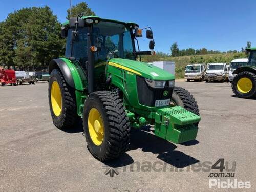 2017 John Deere 5090R Multipurpose Tractor