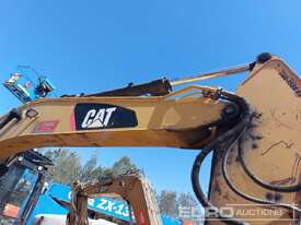 Caterpillar 320D Excavator - picture1' - Click to enlarge